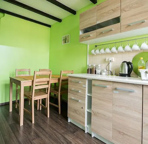 Vandrarhem Awangarda *